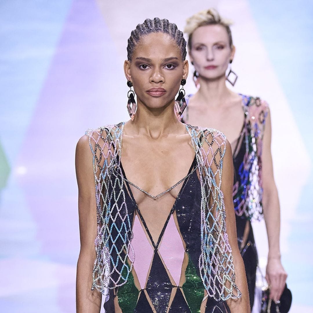 Giorgio Armani vestirá a las invitadas más divertidas con su nueva colección Privé