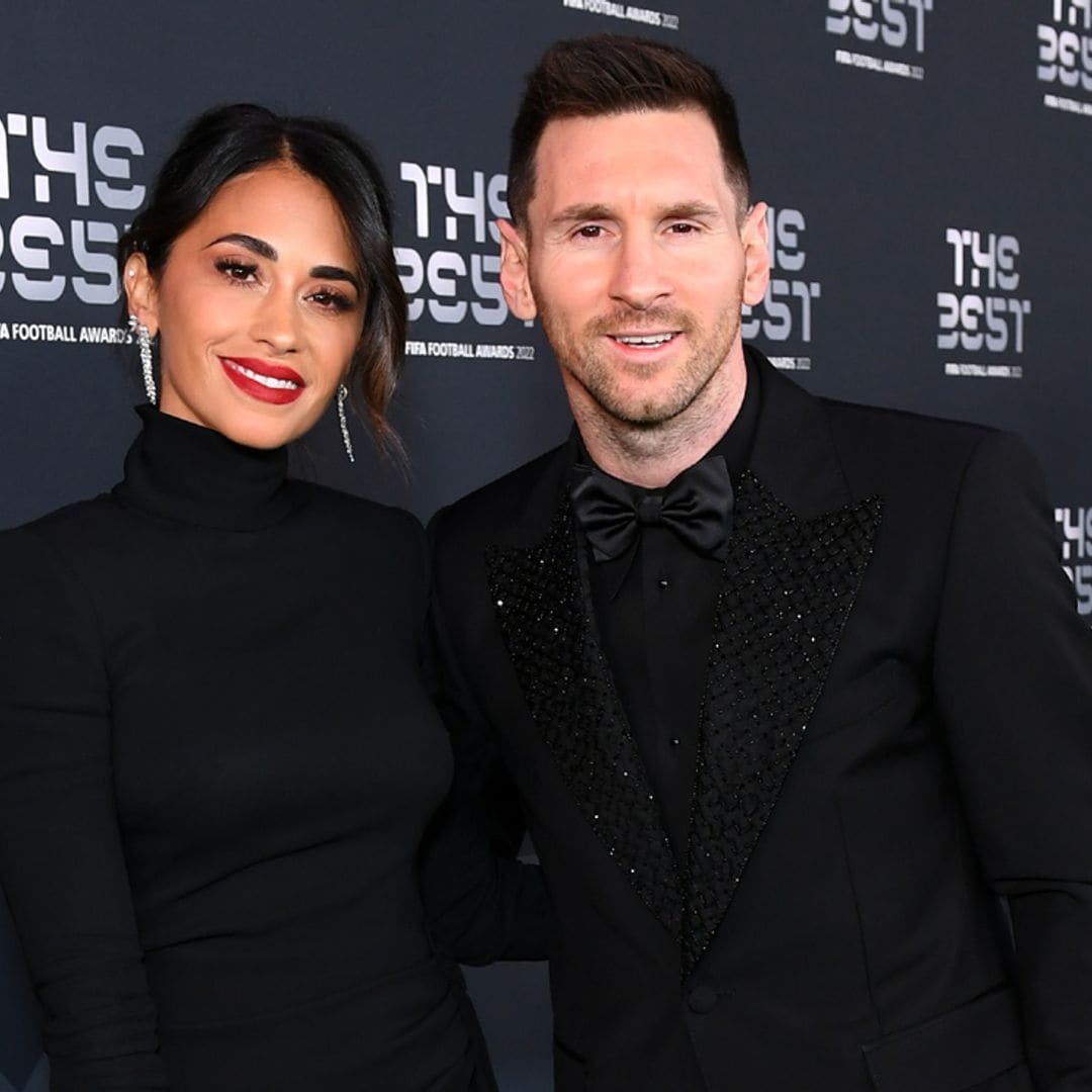 Antonela  Roccuzzo 'reina' junto a Messi, uno de los triunfadores de los premios 'The Best'