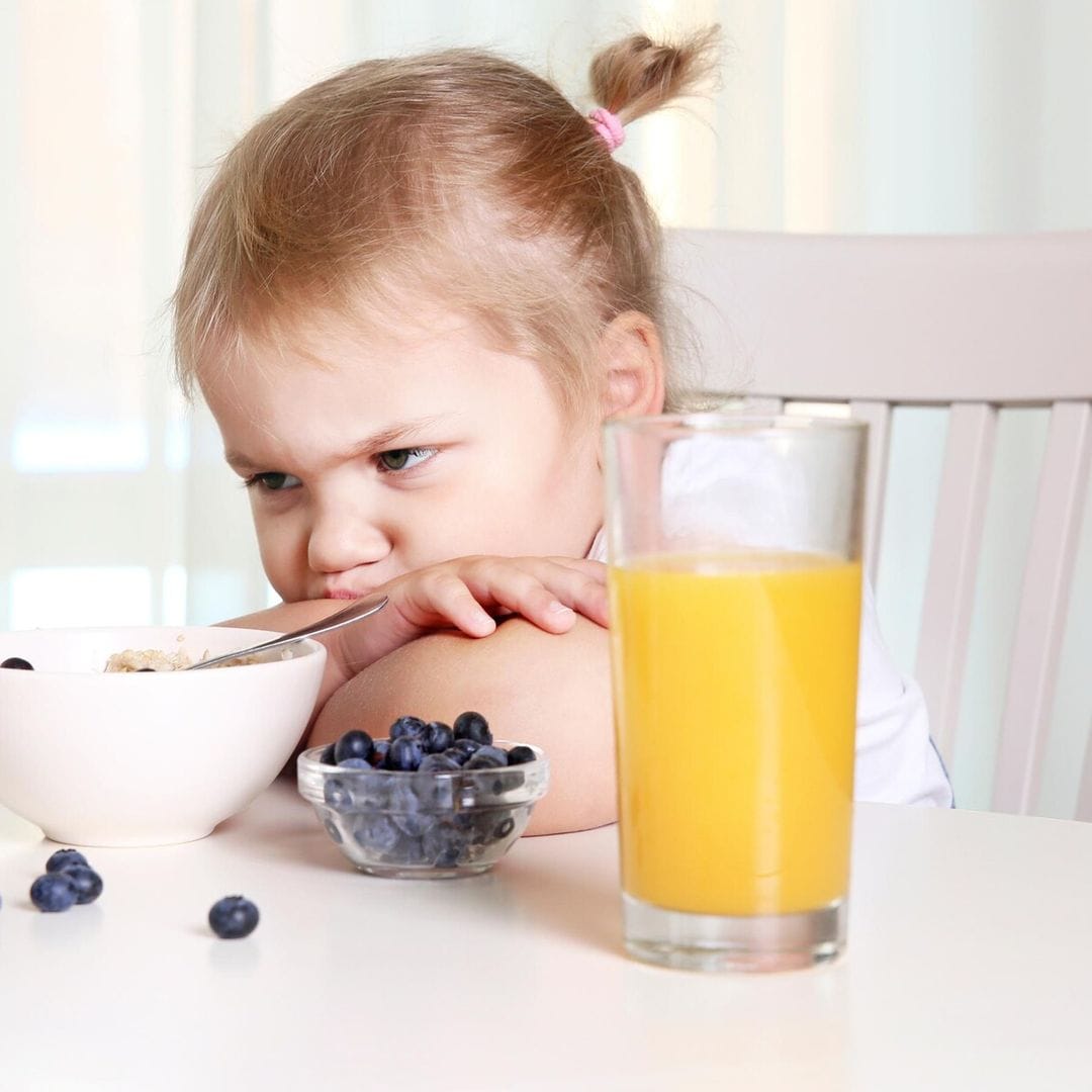 Si tu hijo se niega a comer, pon en práctica estas estrategias