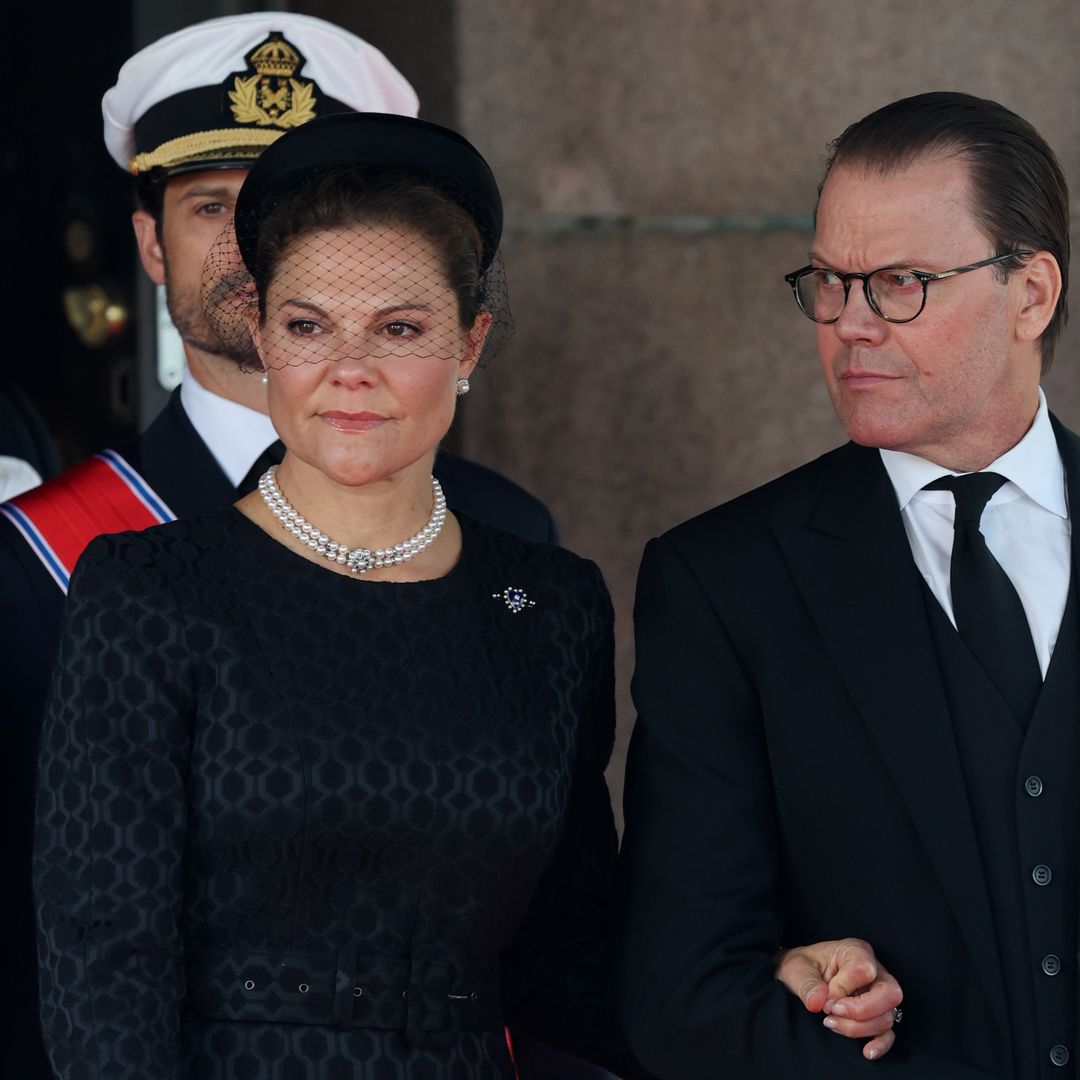 El regreso más triste de Victoria de Suecia: vuelve a Oslo para despedir a la princesa Astrid tras llorar a su "tío Harald"