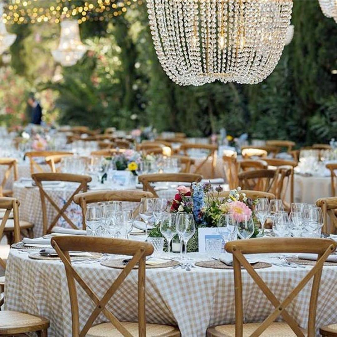 Las mantelerías más bonitas para vestir las mesas de tu boda, ¡y que todos quieran hacerles fotos!