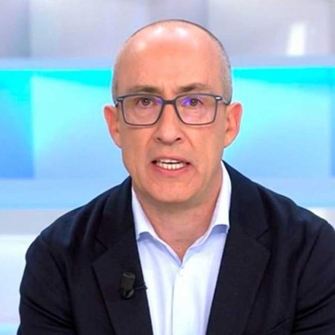 Alfonso Egea, al borde de las lágrimas tras despedirse de una reportera de 'El tiempo justo'