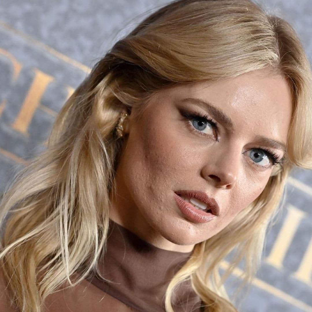 Analizamos el estilo de la actriz Samara Weaving: de 'Babylon' a arrasar en el 'street style'