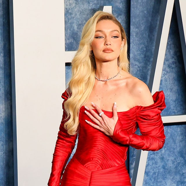 018c3d637ec8 gigi oscars t - Gigi Hadid habla de su ‘romántica y feliz’ relación