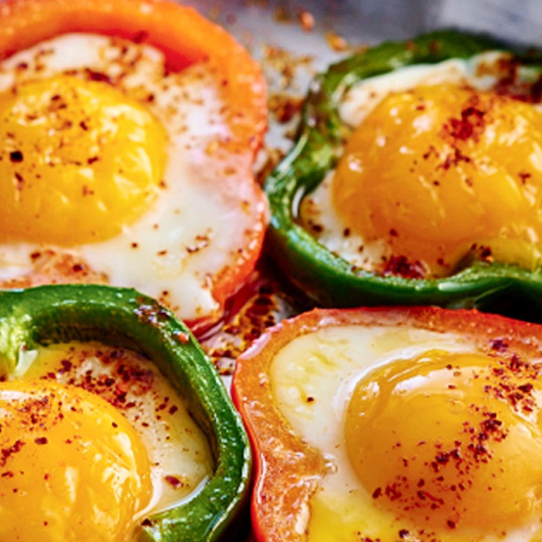 Pimientos rellenos de huevos de corral