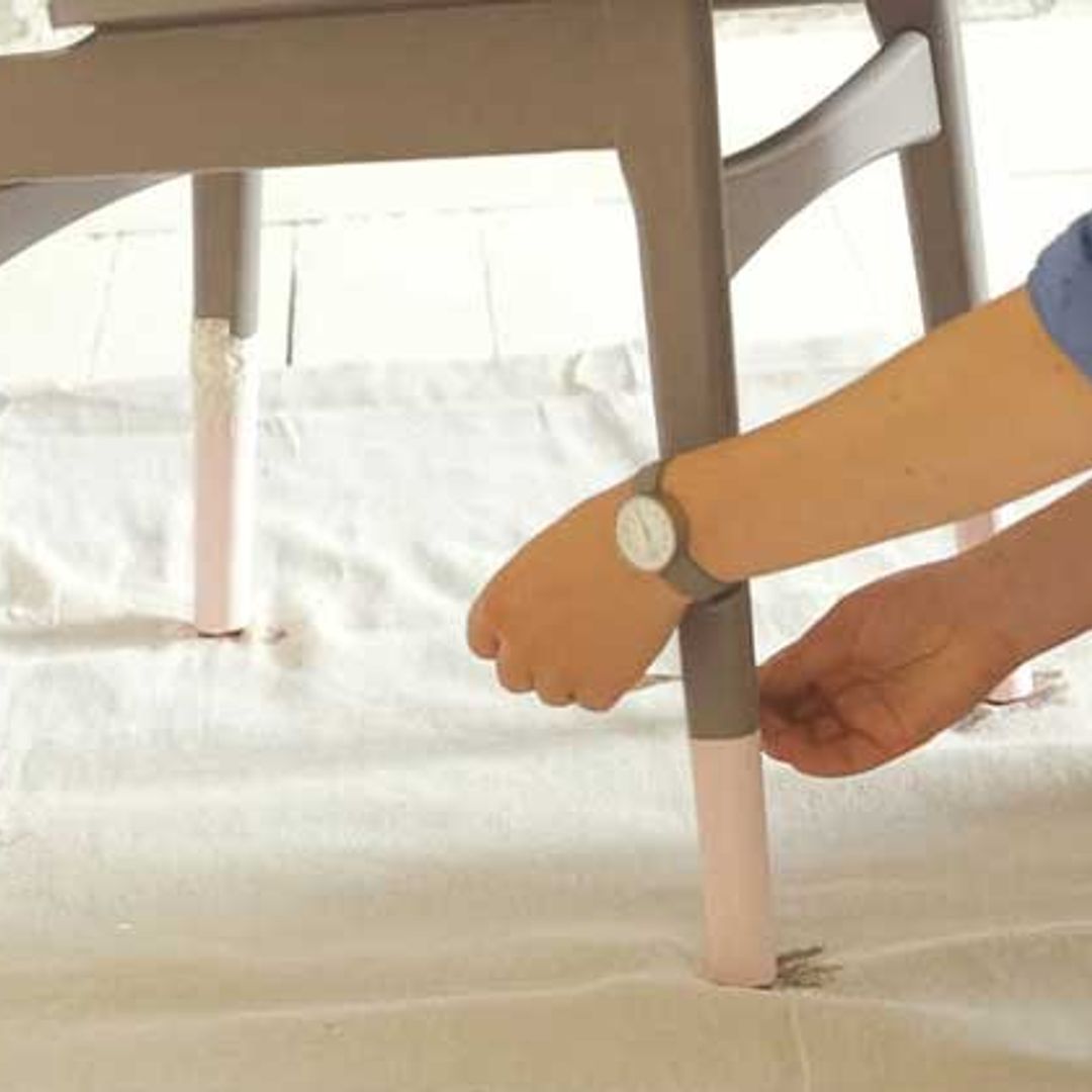 Actualiza tus sillas con el efecto ‘sumergido’ en rosa 'quartz'