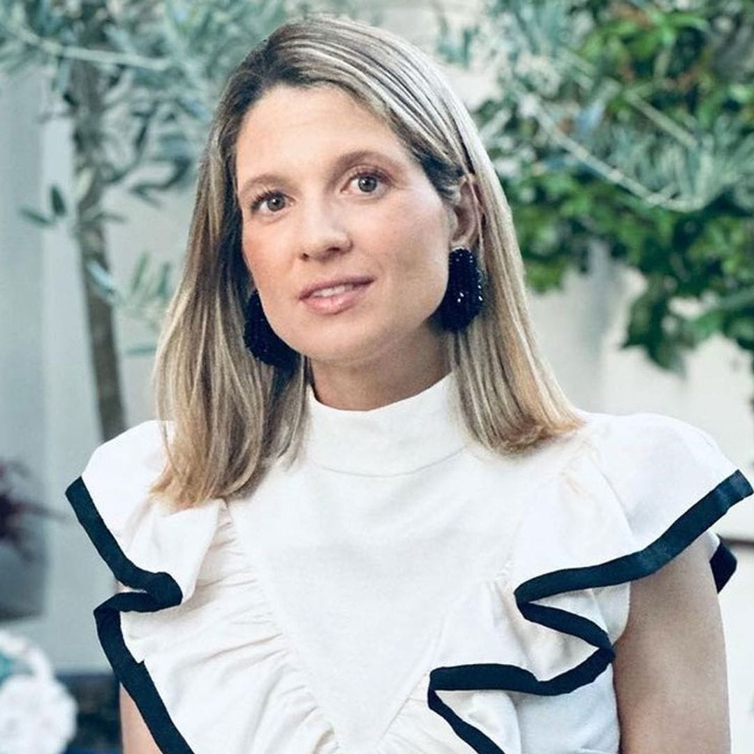 El vestido túnica de Casilda Finat en la boda de Tamara Falcó, el look de invitada ideal para embarazadas