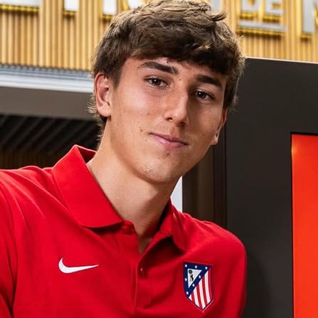Beltrán Auguste, la nueva promesa del Atlético de Madrid que compartió aula con Leonor y Sofía y es hijo de una leyenda del pádel