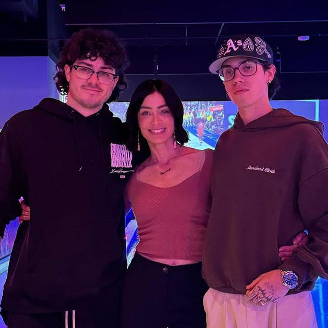 Dayanara Torres en su tarde más divertida junto a sus hijos en un boliche