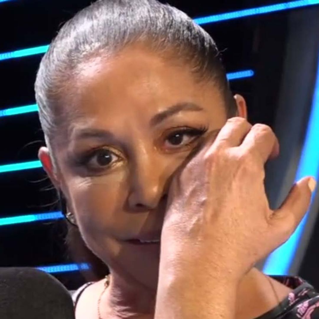 Isabel Pantoja aclara, entre lágrimas, el papel de su madre a lo largo de su carrera