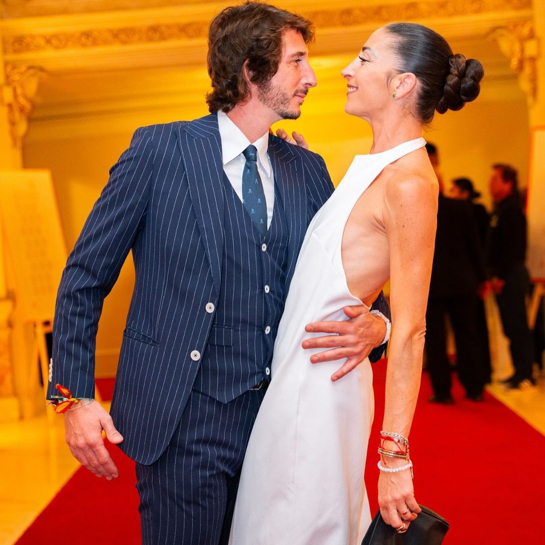 El torero Javier Ambel y Alicia Pavón celebran la comunión de su hija en una divertida fiesta flamenca con Elisabeth Reyes y Alma Cortés