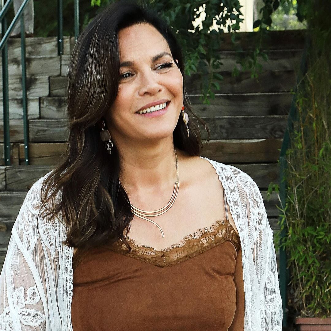 Fabiola Martínez nos cuenta su terrorífico episodio con un antiguo novio que la agarró por el cuello: ‘Cuando se durmió, me escapé’