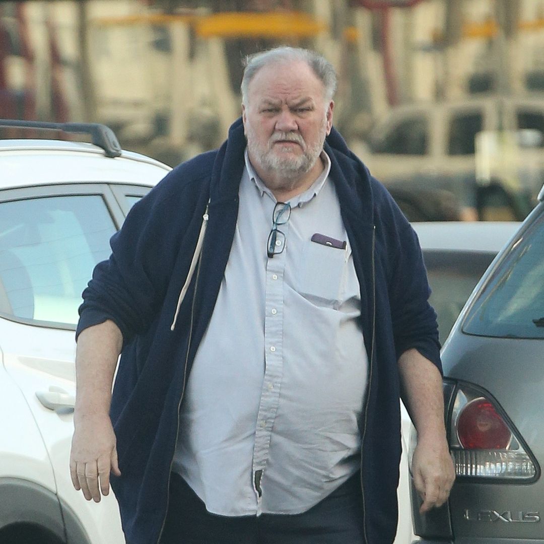 Thomas Markle, padre de Meghan, investigado por un presunto delito de posesión de pornografía infantil tras la denuncia de su hijo