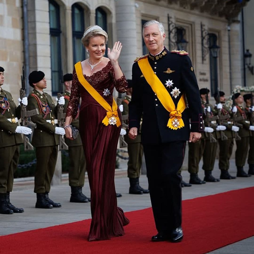 ​Todos los looks del banquete en el Palacio Gran Ducal: de la tiara misteriosa a un vestido inesperado