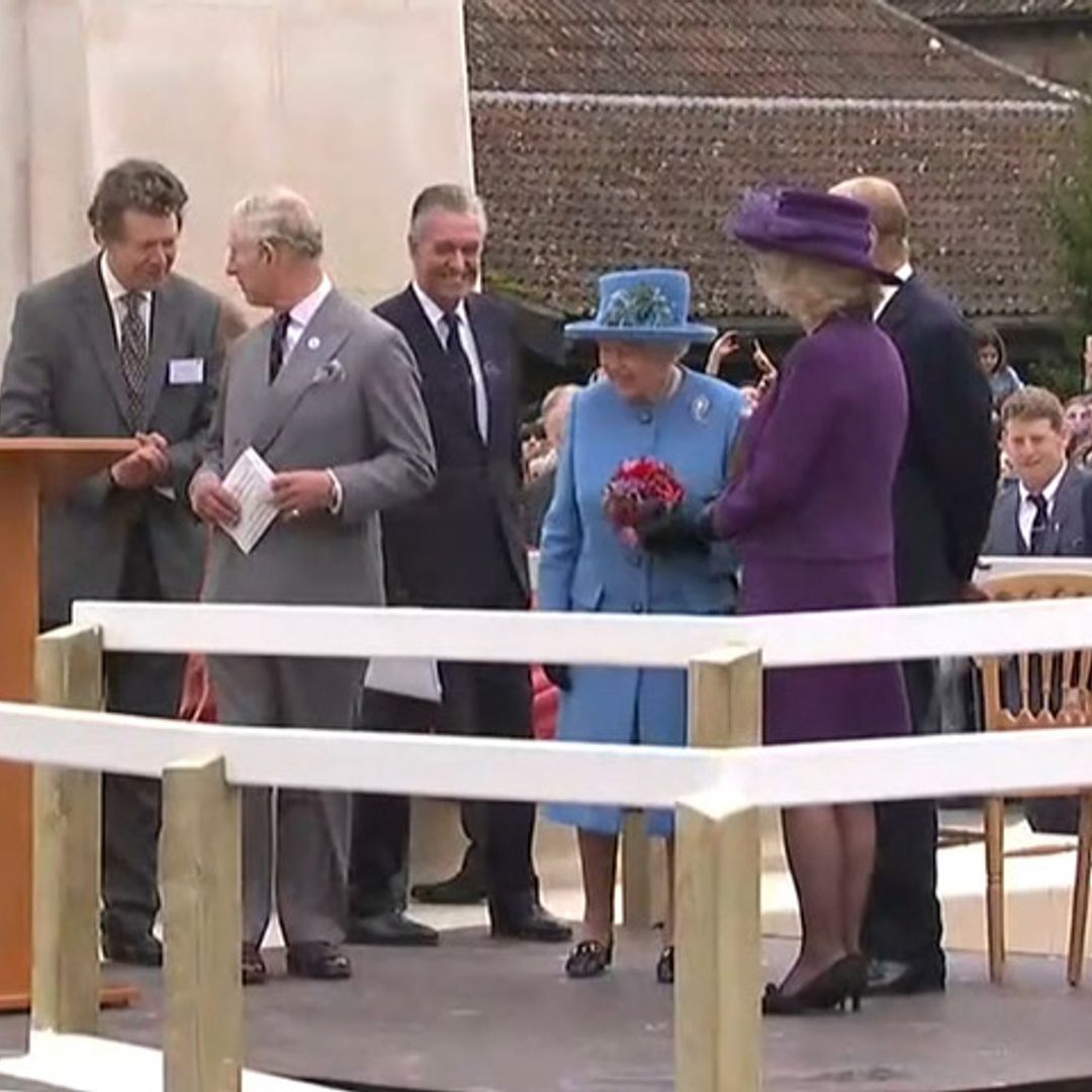 Una inauguración con mucho significado para la reina Isabel