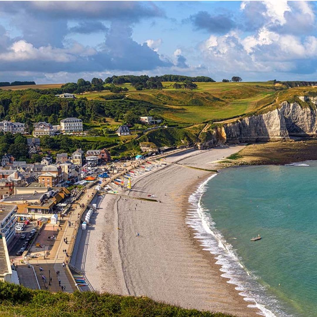 De Étretat a Deauville, el litoral francés de inusitada belleza