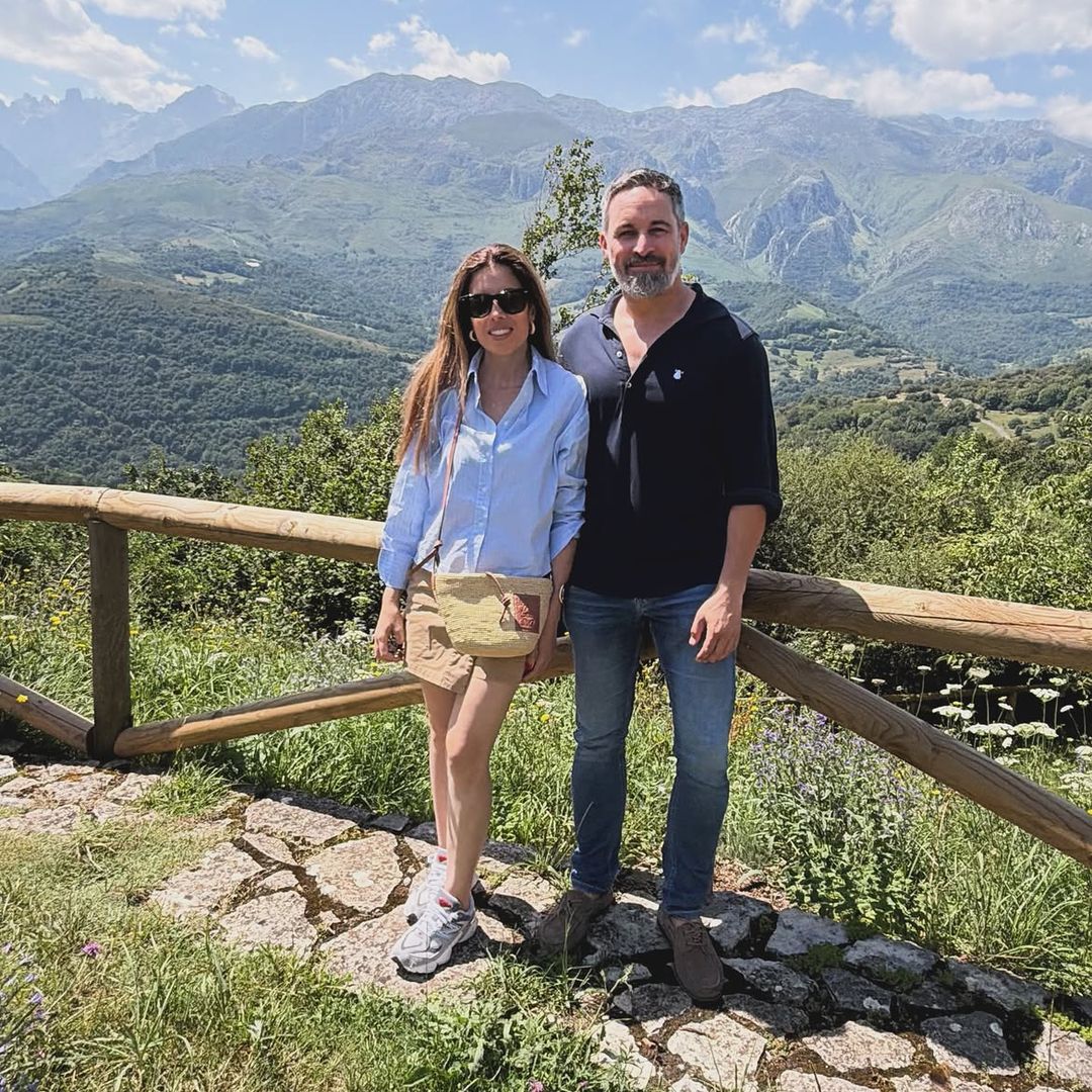 Lidia Bedman retoma la rutina tras el ingreso de los tres hijos que tiene con Santiago Abascal: "Me ha costado mucho ponerme a publicar"
