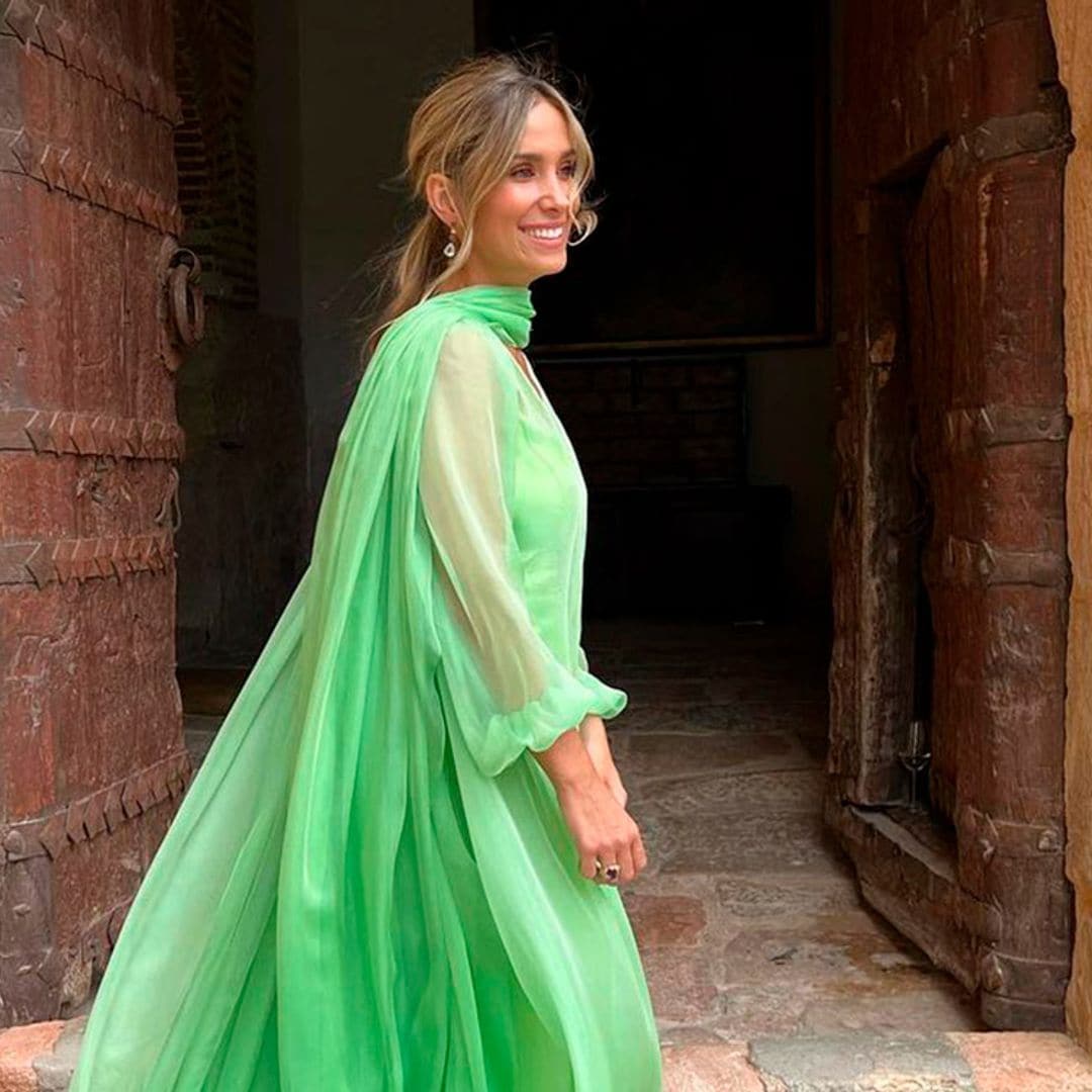 Vestidos de invitada lisos, del más viral al más buscado
