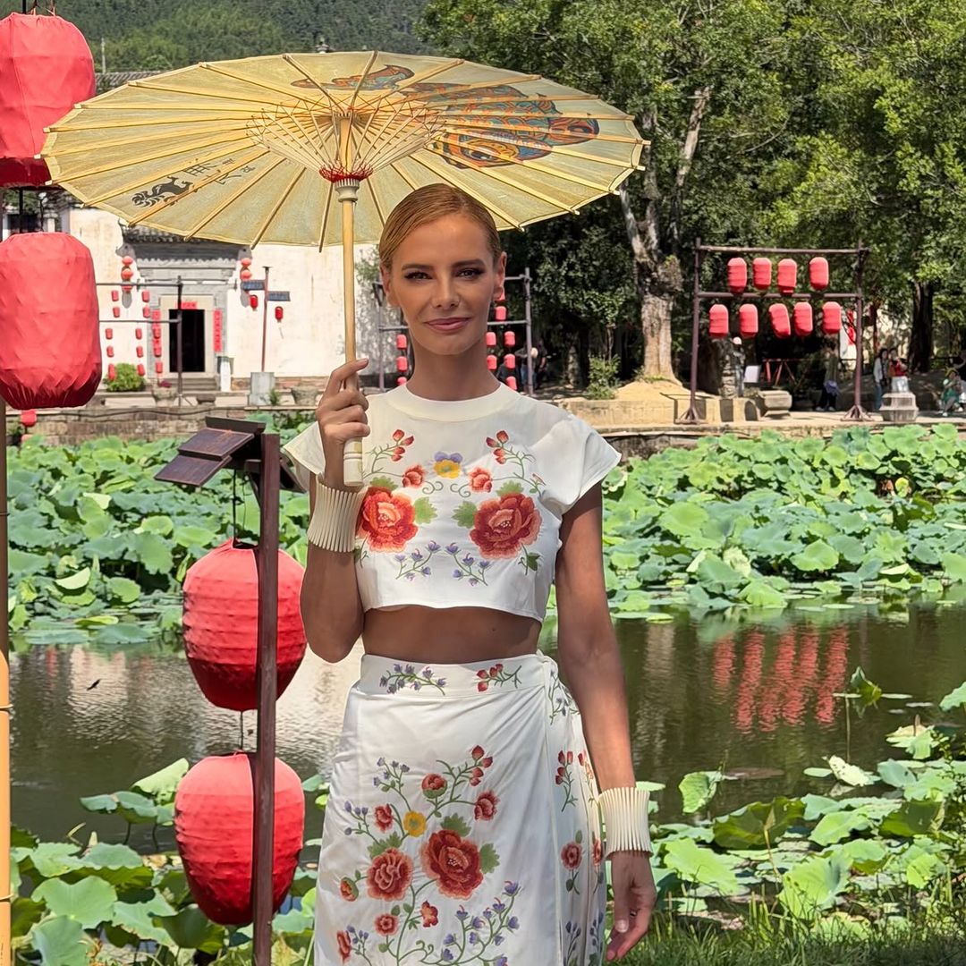 Paula Vázquez y su espectacular viaje por Asia: de la Ruta de la Seda a los templos de Angkor