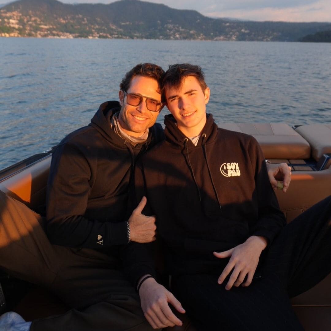 Sebastián Rulli celebra los 'dulces 16' de su hijo Santiago