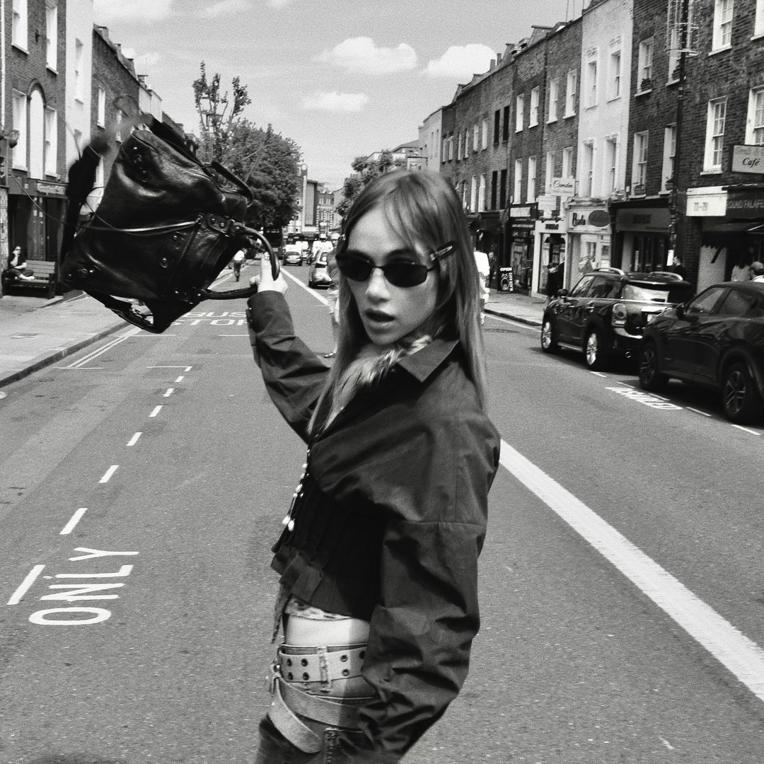 El Londres más auténtico de Suki Waterhouse