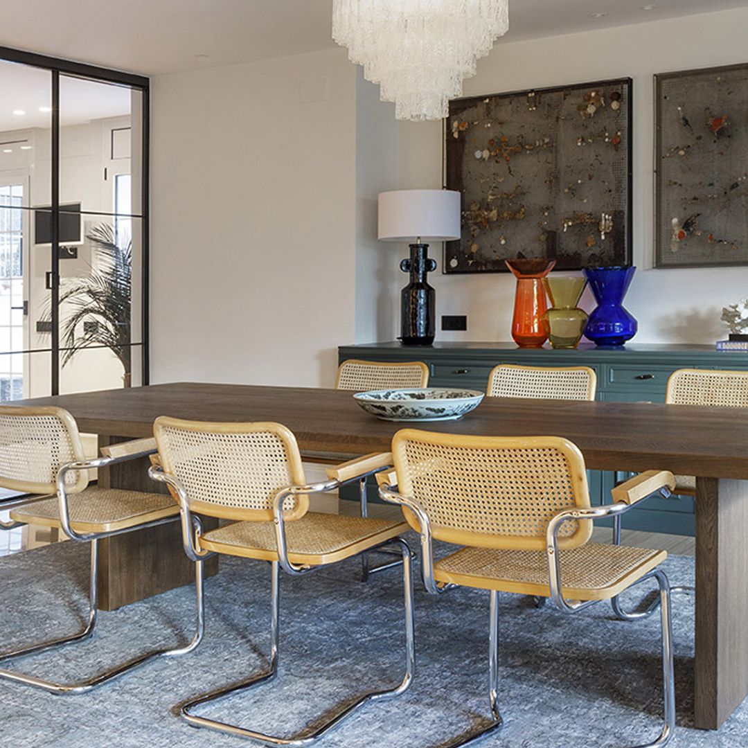 Ideas para guardar en el comedor: soluciones estándar y a medida que regalan almacenaje