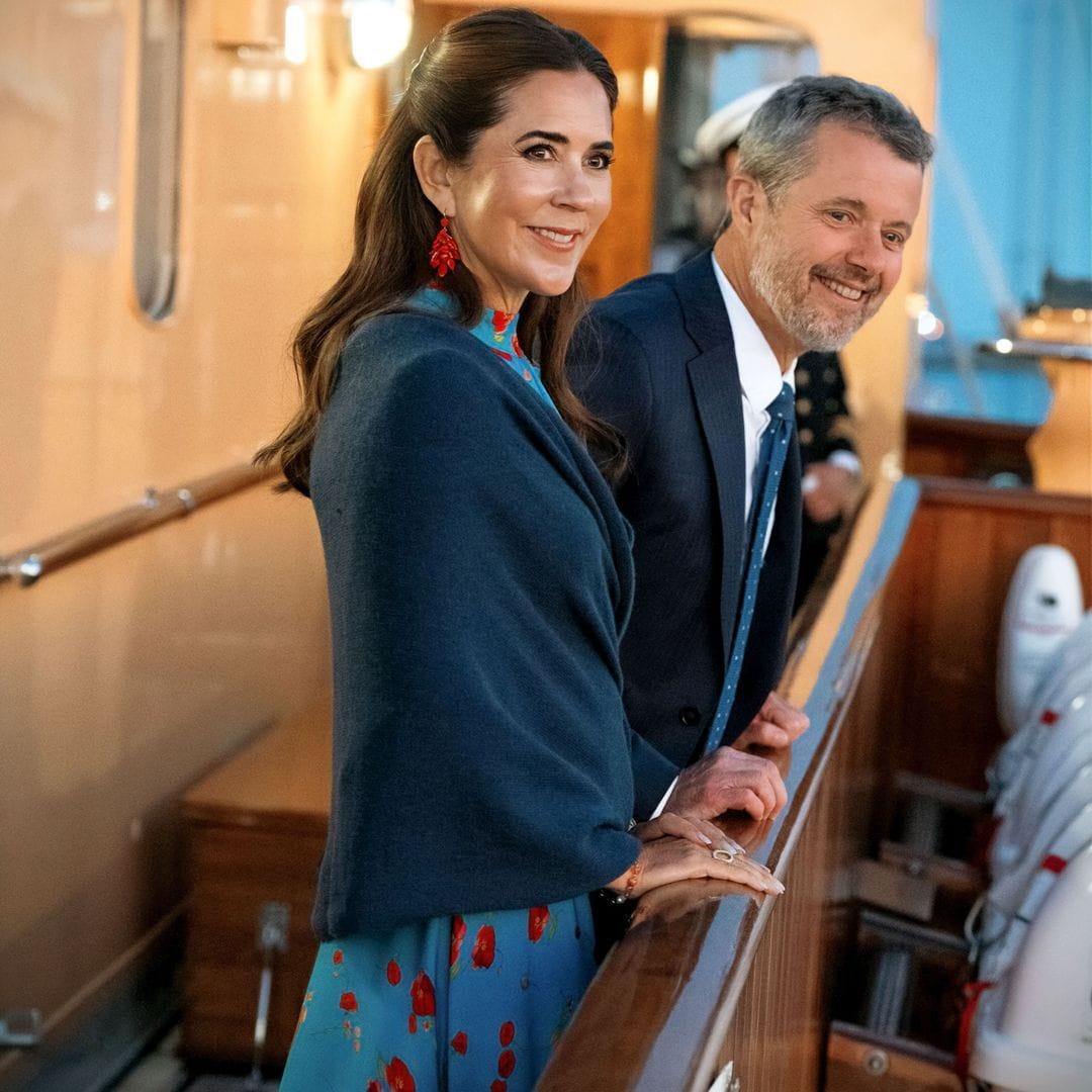 Federico y Mary de Dinamarca viven su propio cuento real en las aguas danesas
