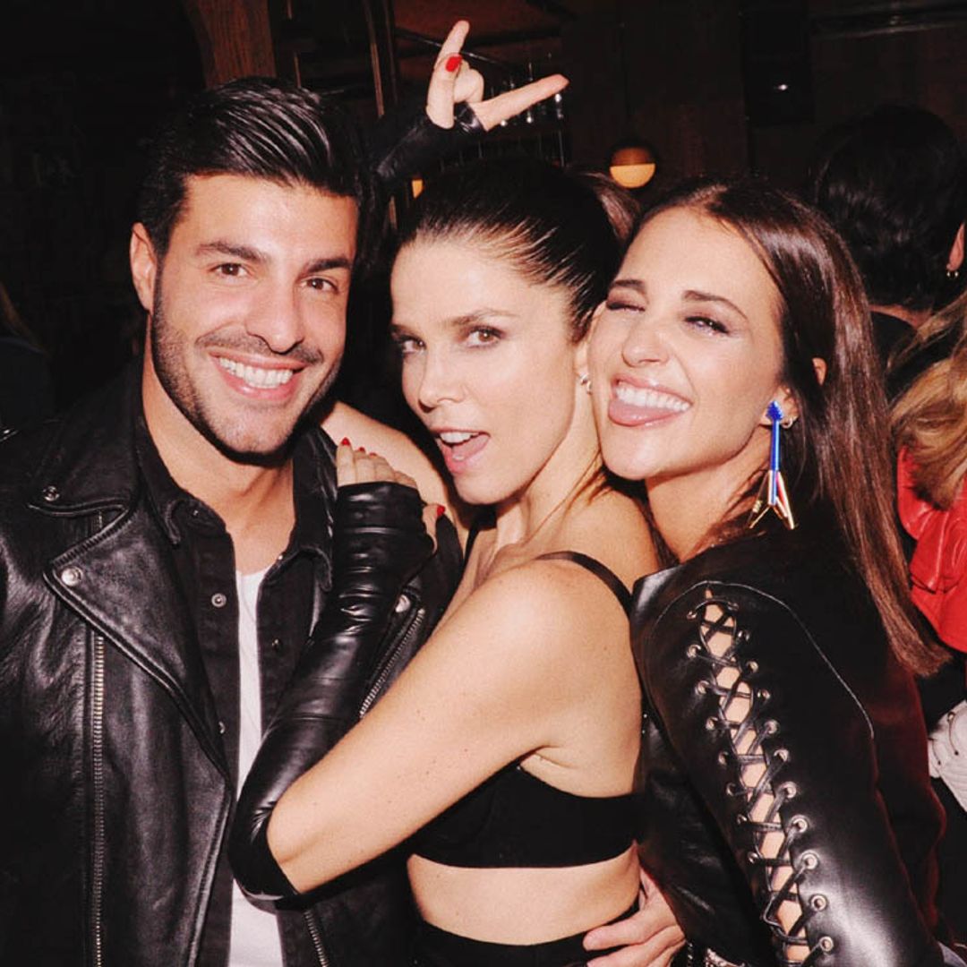 Juana Acosta celebra su fiesta de cumpleaños 'clandestina y rockera' con Paula Echevarría, Paz Vega y muchas otras caras conocidas