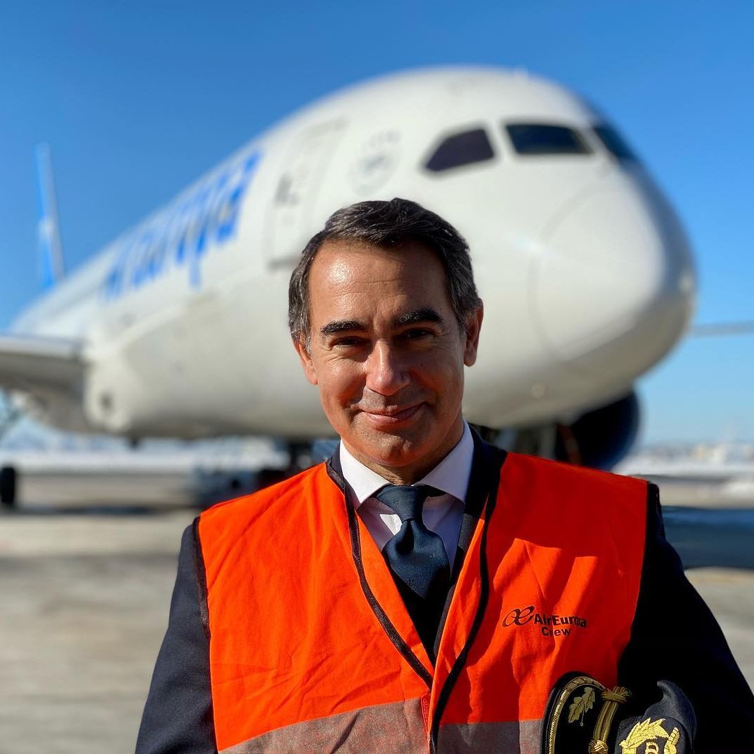 Alfonso de Bertodano, comandante de Boeing 787 con más de 30 años de experiencia y psicólogo nos da consejos para no pasar miedo a la hora de volar