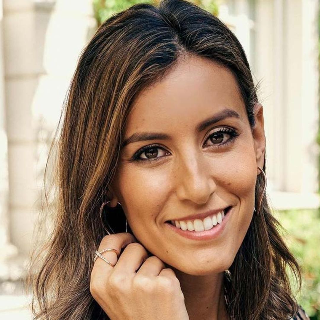 Ana Boyer y el vestido que actualiza el look más icónico de Audrey Hepburn