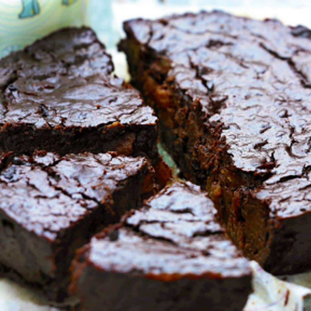 Pastel de chocolate negro y caramelo