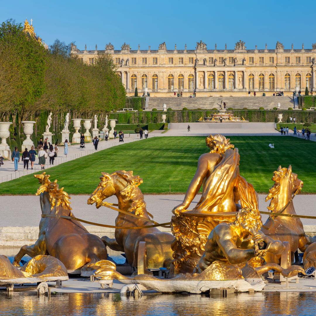 Fuente de Apolo, en los jardines del Palacio de Versalles, Francia