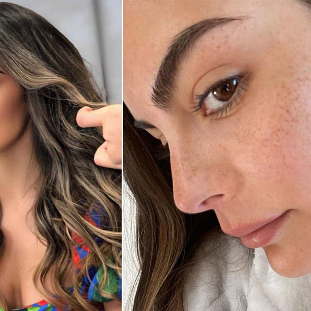 Ximena Navarrete luce al máximo sus pecas sin gota de maquillaje