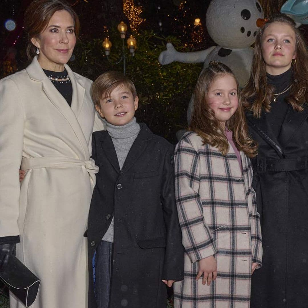 El príncipe Vincent, el perfecto (y estiloso) acompañante de su madre, Mary de Dinamarca, en una noche de ballet en familia