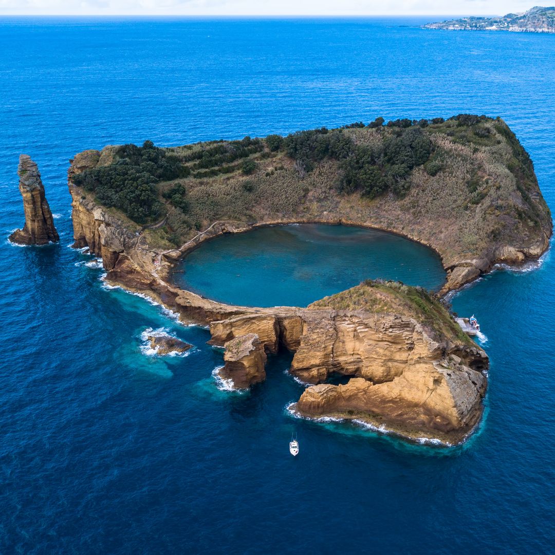 Isla de Vila Franca do Campo, Azores, Portugal