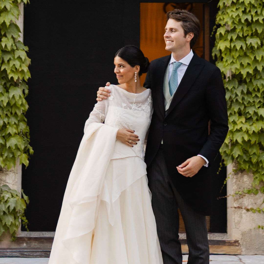 La boda de Lucía, cofundadora de Deluem: planificada en 4 meses, en la finca familiar y con guiños a su firma de moda