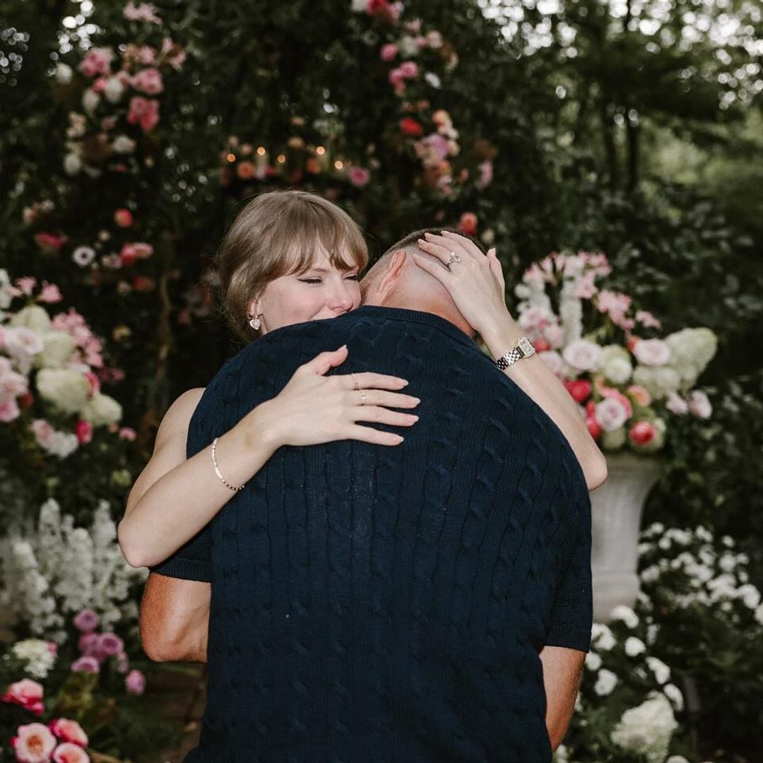 El padre de Travis Kelce revela detalles del compromiso de su hijo con Taylor Swift
