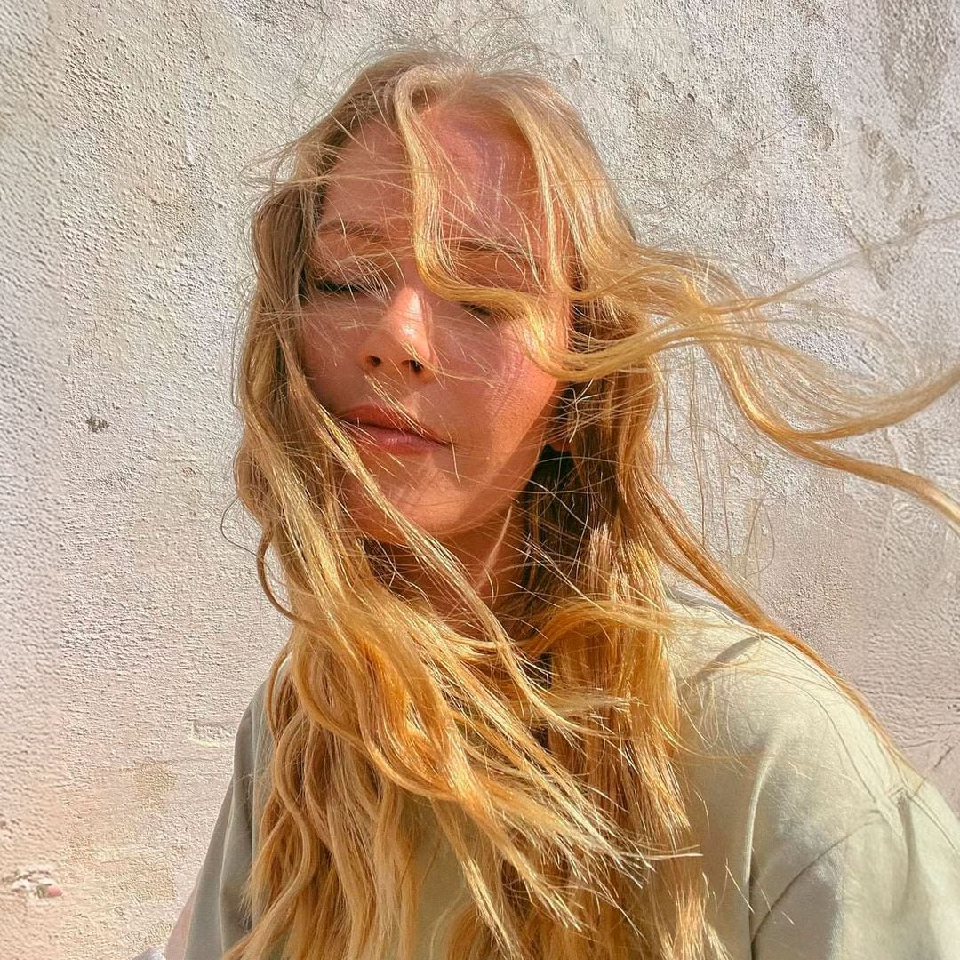 Helena Rodero, farmacéutica: "Que el pelo se mantenga limpio durante días es una de las 5 señales de que está envejeciendo"