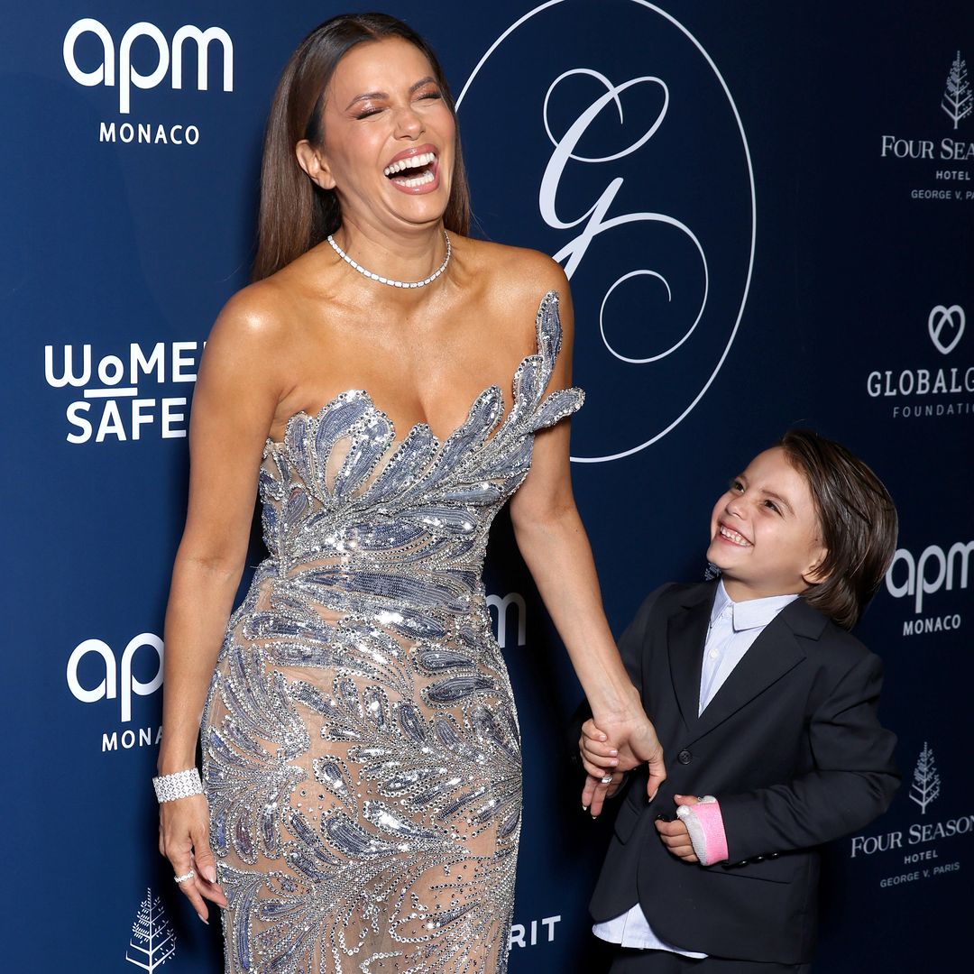 Las simpáticas imágenes del hijo de Eva Longoria posando ante las cámaras a sus 6 años