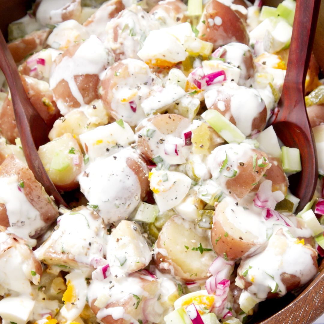 Ensalada de patatas, al estilo americano: fácil, diferente y deliciosa