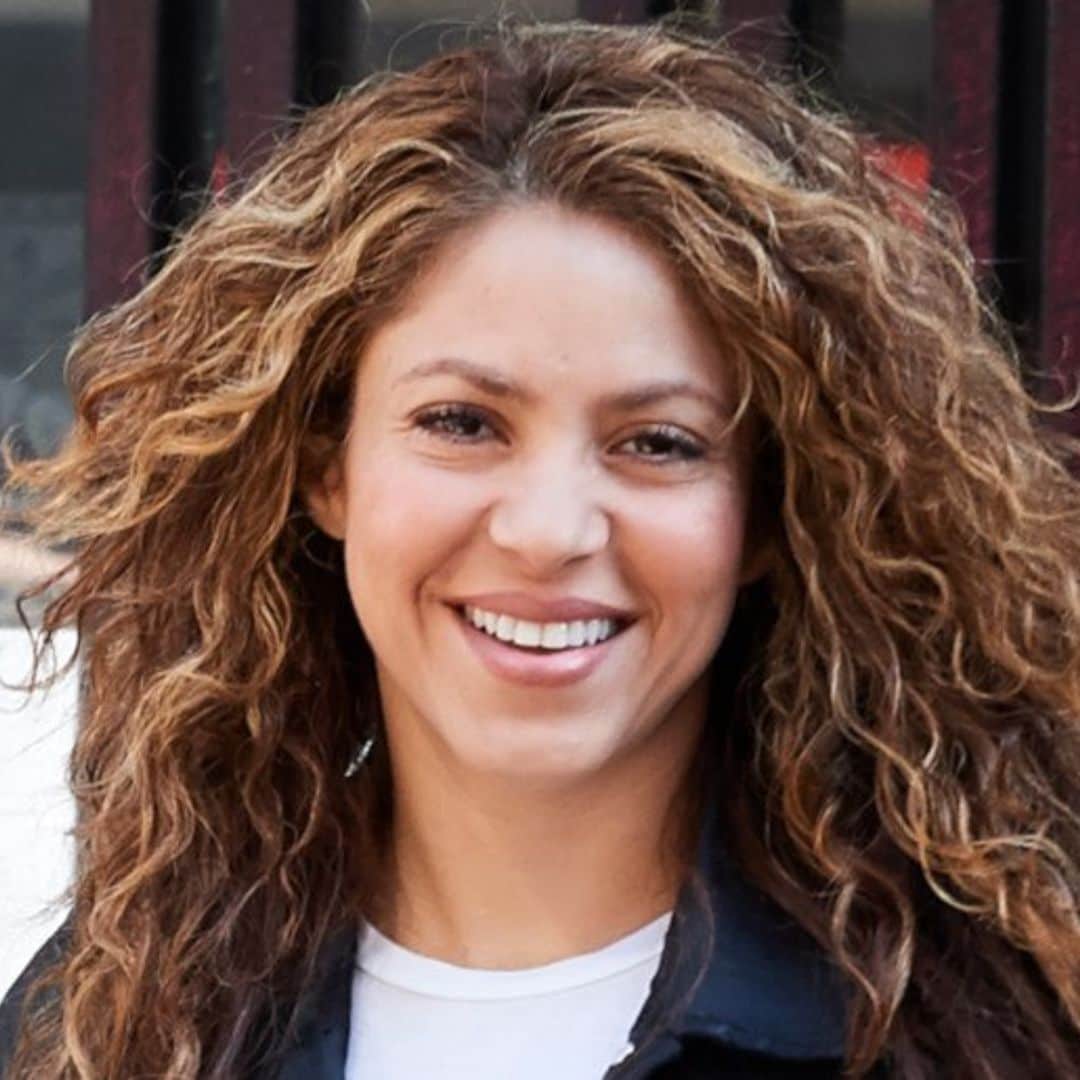 ¡Shakira a la conquista de las olas! Ahora también practica paddle surf
