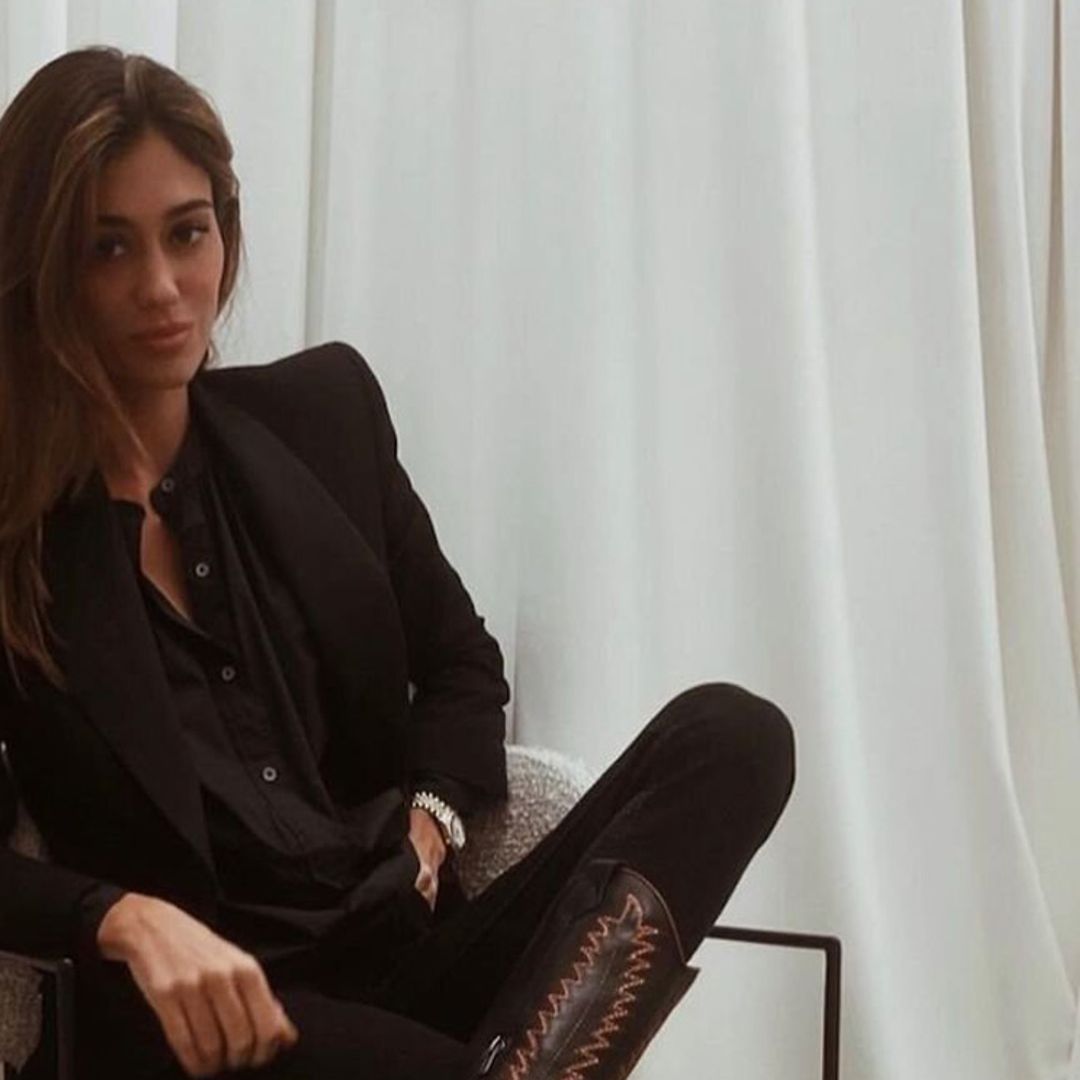 Guía de estilo para llevar botas 'cowboy' a la oficina, por Blanca Rodríguez