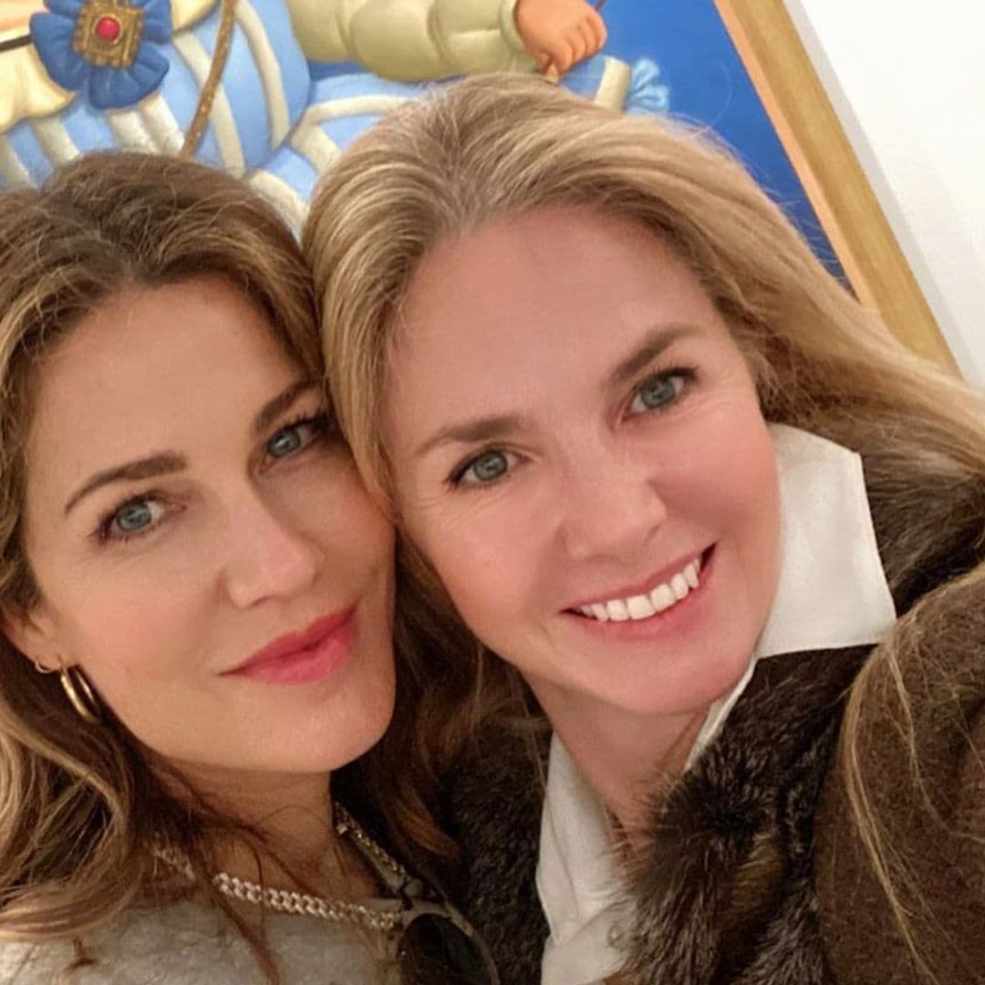 Cata de vinos y exhibición ecuestre: el plan andaluz de Genoveva Casanova y Jaydy Michel