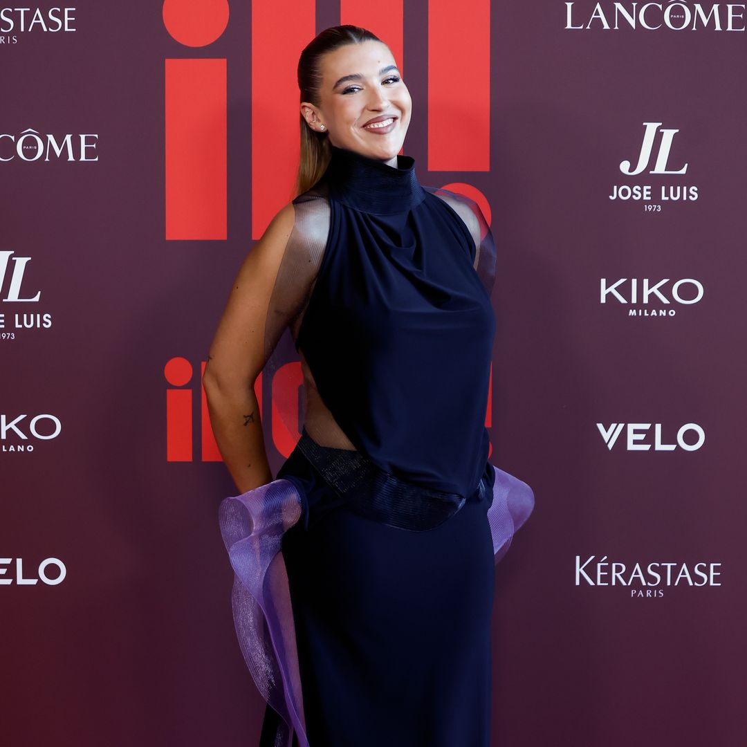 Alba Díaz, referente de la moda española más internacional, conquista los Premios Gen ¡H! con el vestido sevillano que enamoró a Zendaya en su paso por Madrid
