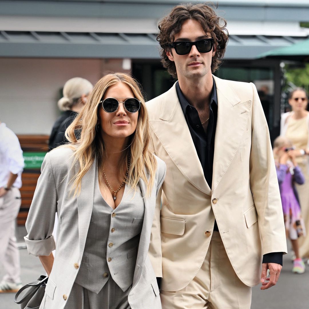 Sienna Miller desafía al tiempo: su espectacular reaparición a los 44 años dos meses después de ser madre