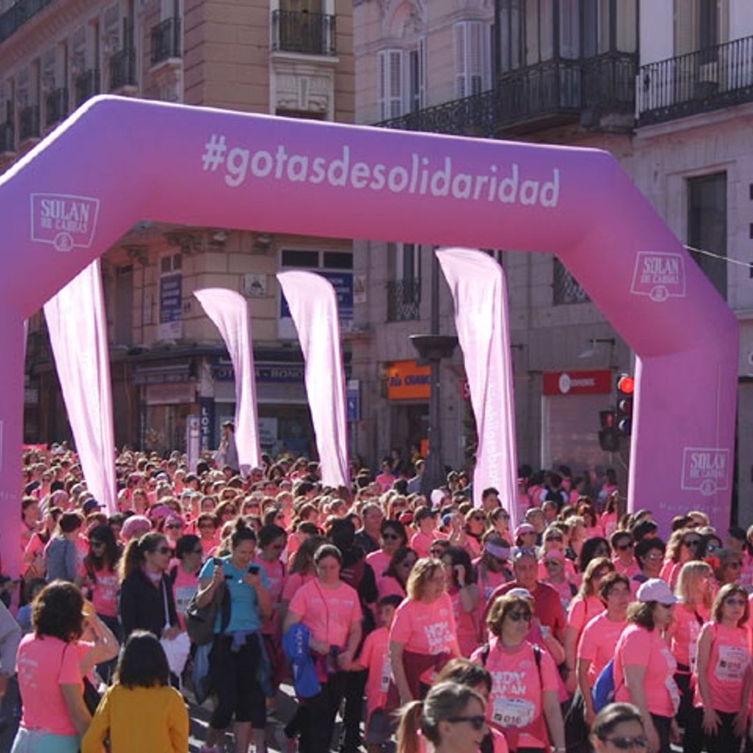 La emotiva marea rosa ha invadido un año más las calles de Madrid
