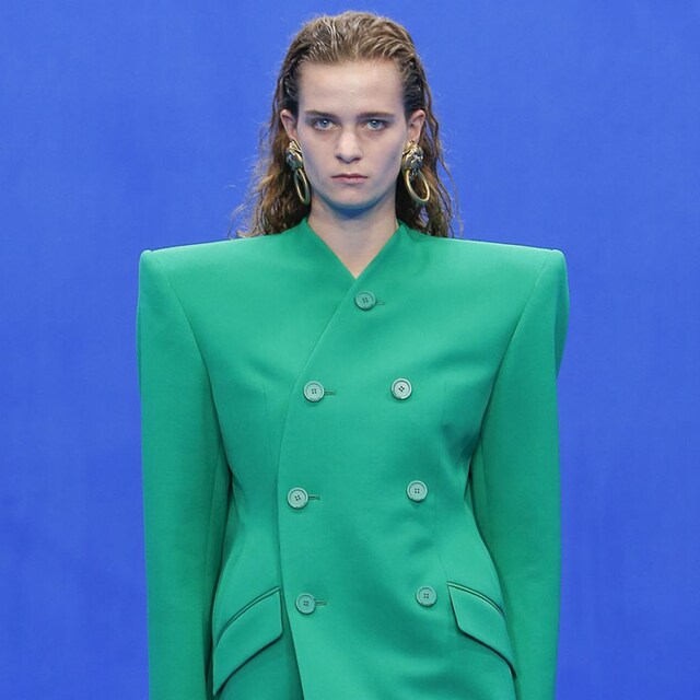 balenciaga looks1t