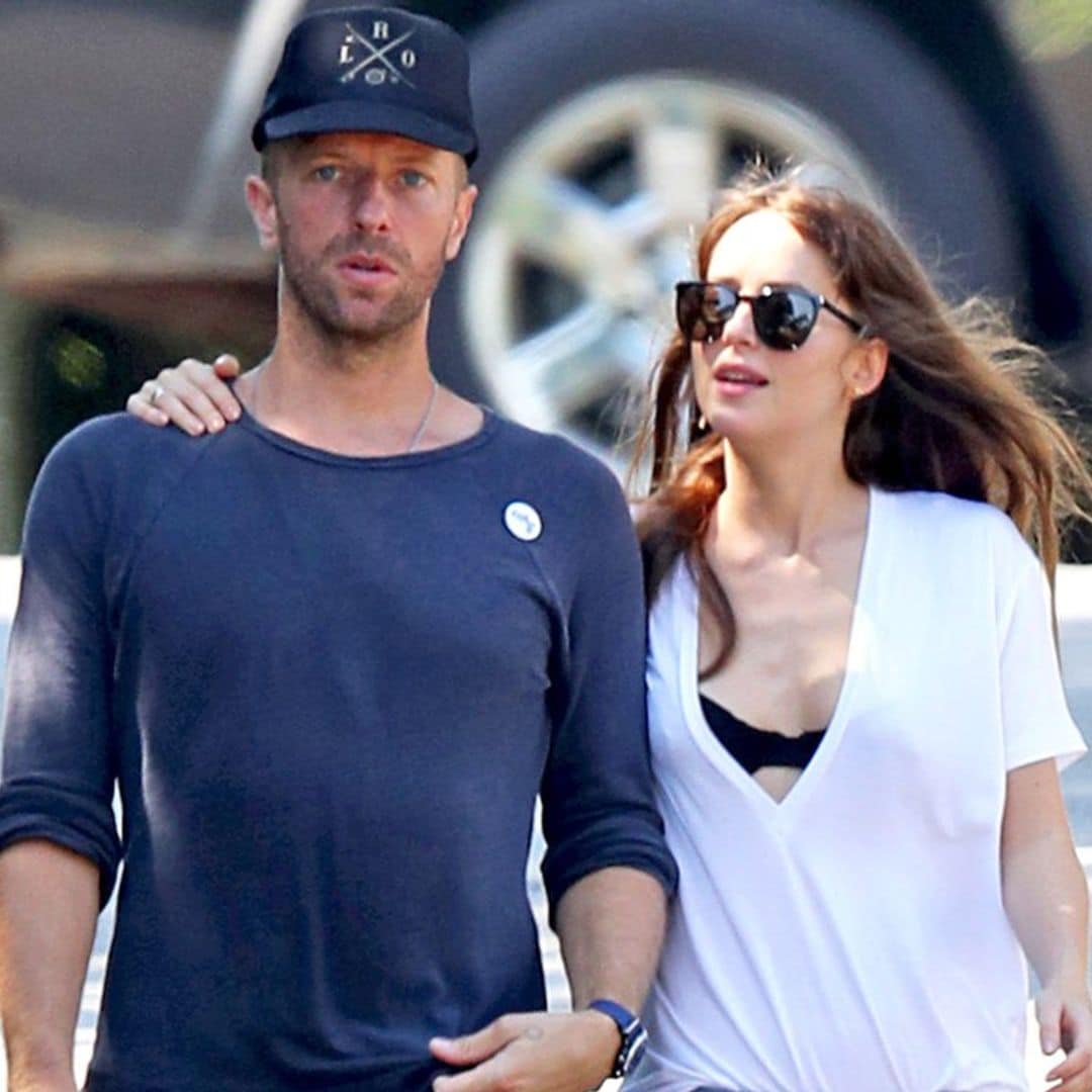Chris Martin y Dakota Johnson se mudan a una mansión de diez millones de euros en Malibú, entre rumores de compromiso