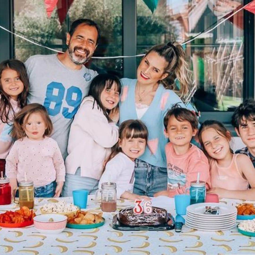 La divertida merienda de cumpleaños de Verdeliss con sus siete hijos