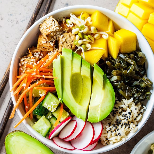 poke mango aguac adob